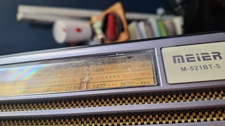 رادیو مییر مدل M-521BT-S