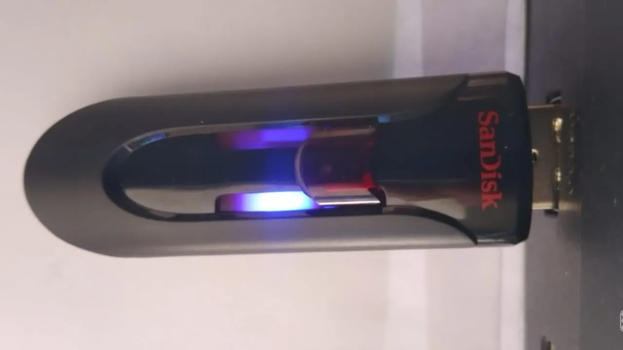 فلش مموری سن دیسک مدل CRUZER GLIDE 3.0 ظرفیت 256 گیگابایت