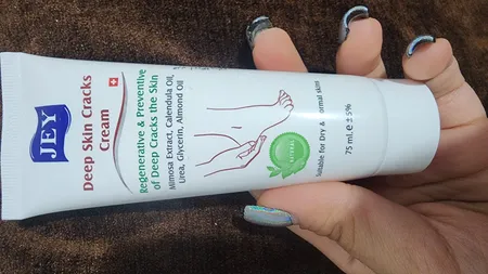 کرم ترک های عمیق پوستی دست و پا جی مدل میموزا حجم 75 میلی لیتر