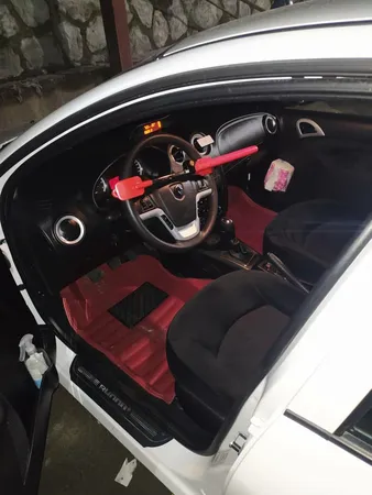 کفپوش پنج بعدی خودرو مدل Star مناسب برای رانا