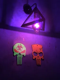 لامپ 250 وات بلک لایت لامپ نور مدل B12 کد 01 پایه E27