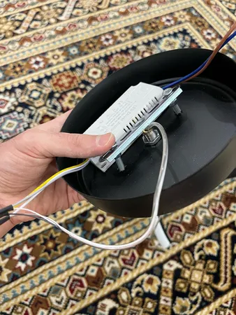 لوستر آویز چشمه نور کد AB6328/1H