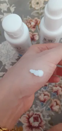 کرم آبرسان ژوت مدل 01 حجم 120 میلی‌لیتر مجموعه 2 عددی