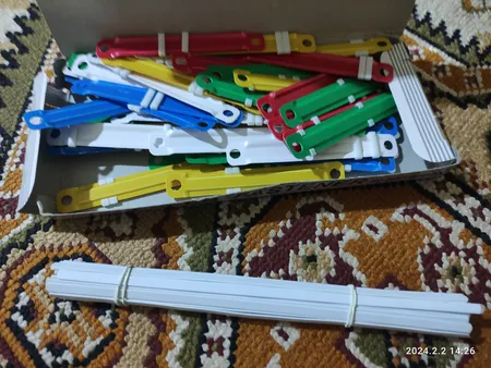 گیره پوشه مدل رنگی بسته 50 عددی