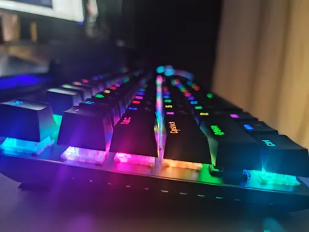 کیبورد گیمینگ گرین مدل GK802-RGB، مکانیکال سوییچ آبی، Full-Size، نورپردازی RGB