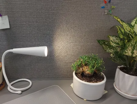 چراغ مطالعه آلوا مدل LJC-197