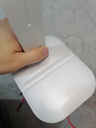 چراغ مطالعه مدل SS 3555