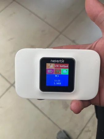 مودم LTE قابل حمل نتربیت مدل NWR-940X