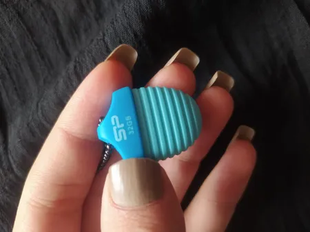 فلش مموری سیلیکون پاور مدل Touch T30 ظرفیت 32 گیگابایت