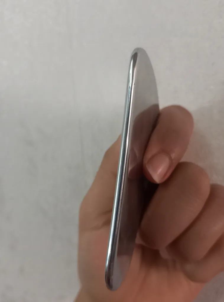 ماساژور دستی صورت مدل گوآشا استیل