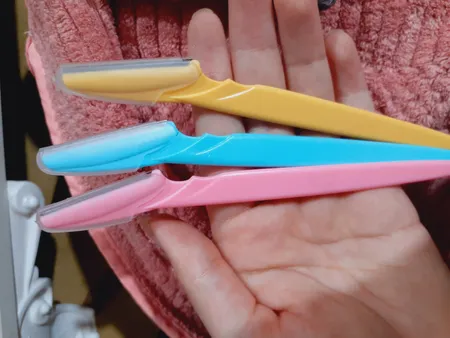 تیغ اصلاح ابرو تینکل مدل Shaper بسته 3 عددی