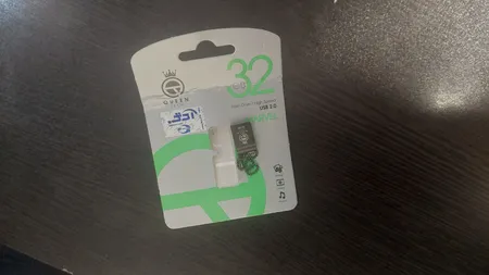 فلش مموری کوئین تک مدل MARVEL ROSE ظرفیت 32 گیگابایت