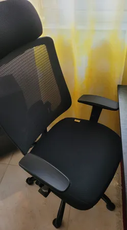 صندلی مدیریتی کادی نو مدل پشت توری VIP