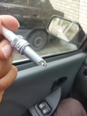 شمع خودرو ان جی کی مدل LZKR6B-E بسته 4 عددی