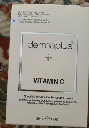 سرم پوست درما پلاس مدل ویتامین سی حجم 30 میلی لیتر