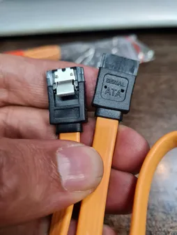 کابل دیتا SATA 3 مدل 12CF1 طول 0.5 متر بسته 2 عددی