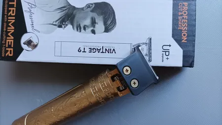 ماشین اصلاح موی صورت مدل V-T9