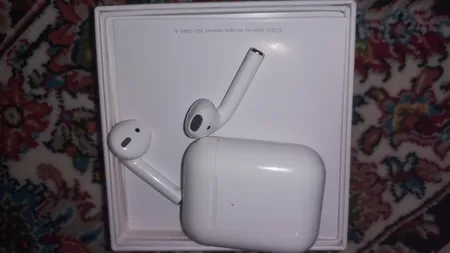 هدست بی سیم مدل ایرپاد 2