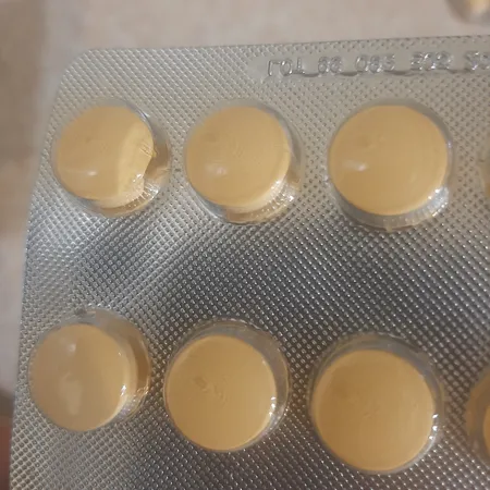 قرص سیستین B6 زینک رازک بسته 60 عددی