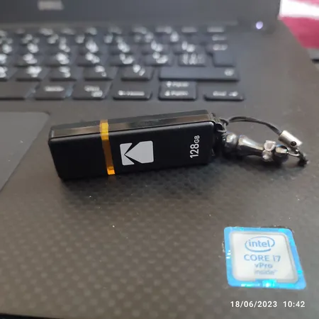 فلش مموری کداک مدل K103 ظرفیت 128 گیگابایت