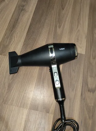 سشوار حرفه‌ای وی جی ار مدل V-451