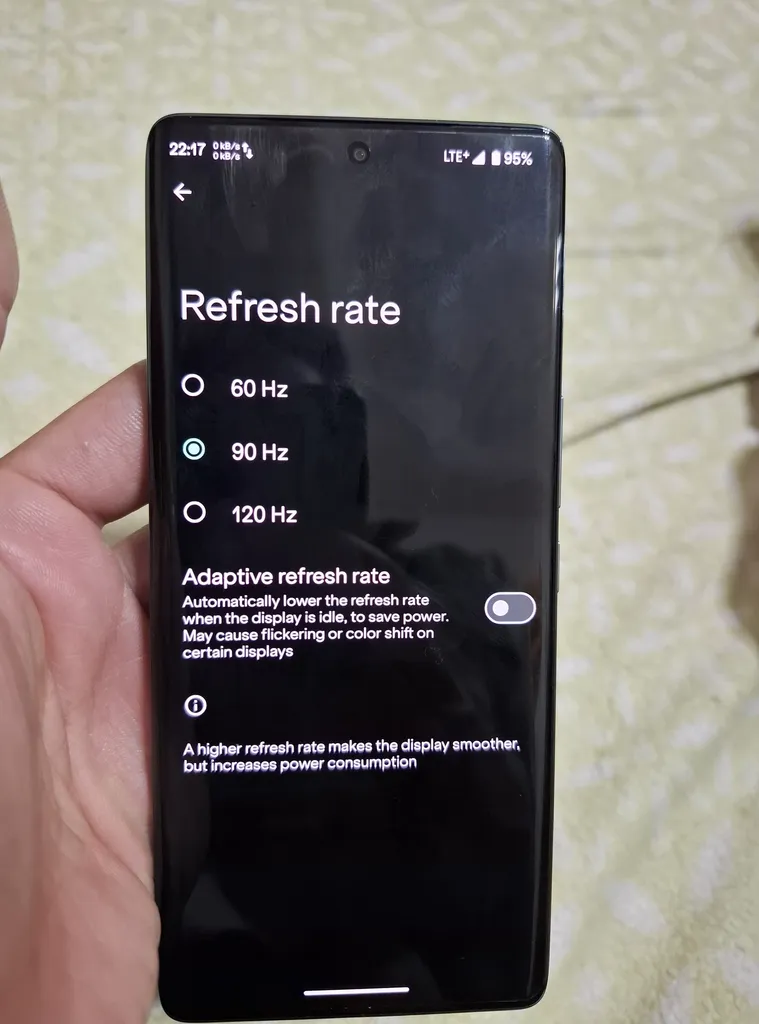 گوشی موبایل داریا مدل bond 5G دو سیم کارت ظرفیت 256 گیگابایت و رم 8 گیگابایت