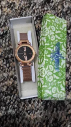 ساعت مچی عقربه ای زنانه کد Z08