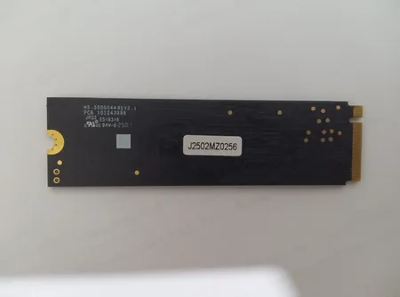 اس اس دی اینترنال PCIe Gen3 x4 هایک سمی مدل WAVE P ظرفیت 256 گیگابایت