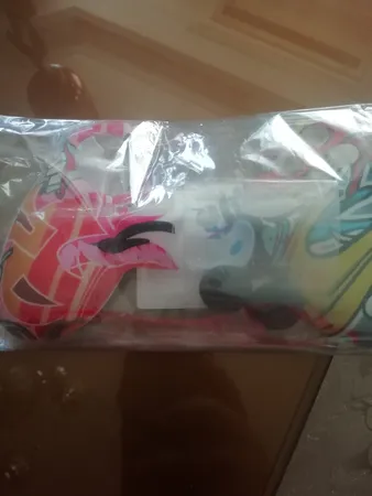 محافظ دسته بازی پلی استیشن 4 مدل rainbow به همراه روکش آنالوگ