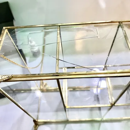 چسب شیشه همه کاره مدل Thin Resin حجم 4 میلی لیتر