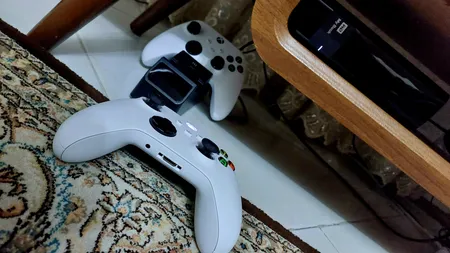 مجموعه کنسول بازی مایکروسافت مدل Xbox Series S ظرفیت 512 گیگابایت به همراه دسته اضافی