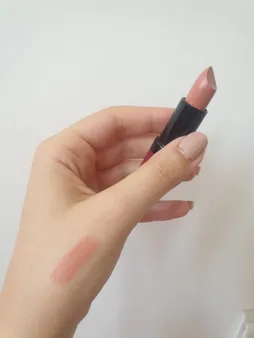 رژلب گلدن رز مدل Velvet شماره 38