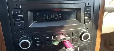 فلش مموری کوئین تک مدل QUICK USB3.1 ظرفیت 128 گیگابایت به همراه مبدل USB-C