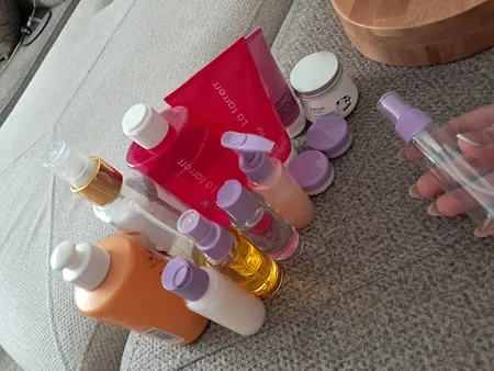 محفظه نگهداری کرم وسونکو مدل مسافرتی بسته 9 عددی