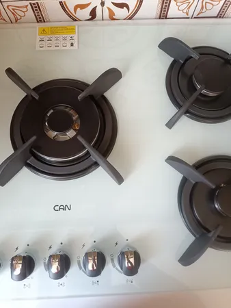 اجاق گاز صفحه ای شیشه ای کن مدل Pardyc-W