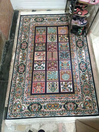 گلیم ماشینی دنیای فرش طرح خشتی سلطنتی