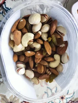 آجیل مخلوط شیرین اکبر راستگو - 280 گرم