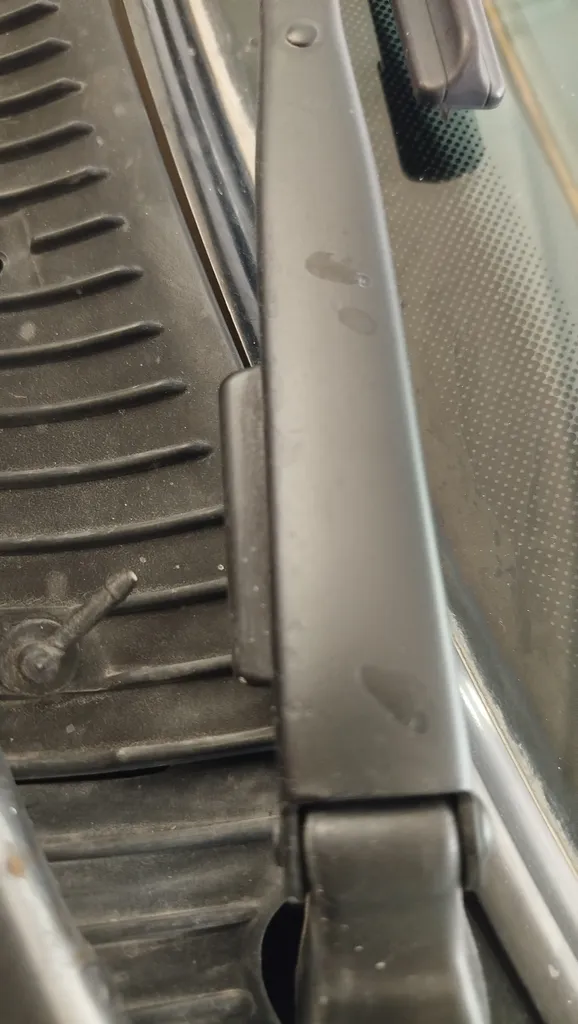 اسپری رنگ مشکی مات واکو حجم 300 میلی لیتر