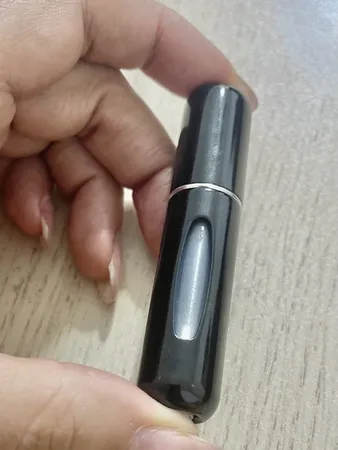 محفظه نگهداری عطر مدل Easy-Refill