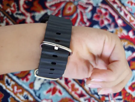 ساعت هوشمند مدل T1000 ORIG دارای قابلیت های صفحه نمایش رنگی بند سیلیکون