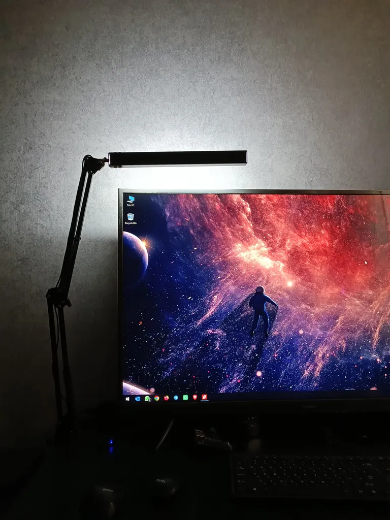 چراغ مطالعه مدل FLEXI-2