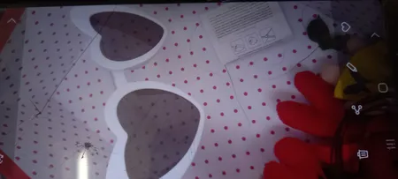 عینک آفتابی زنانه مدل قلبی کد wht1