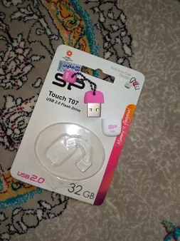 فلش مموری سیلیکون پاور مدل Touch T07 ظرفیت 32 گیگابایت