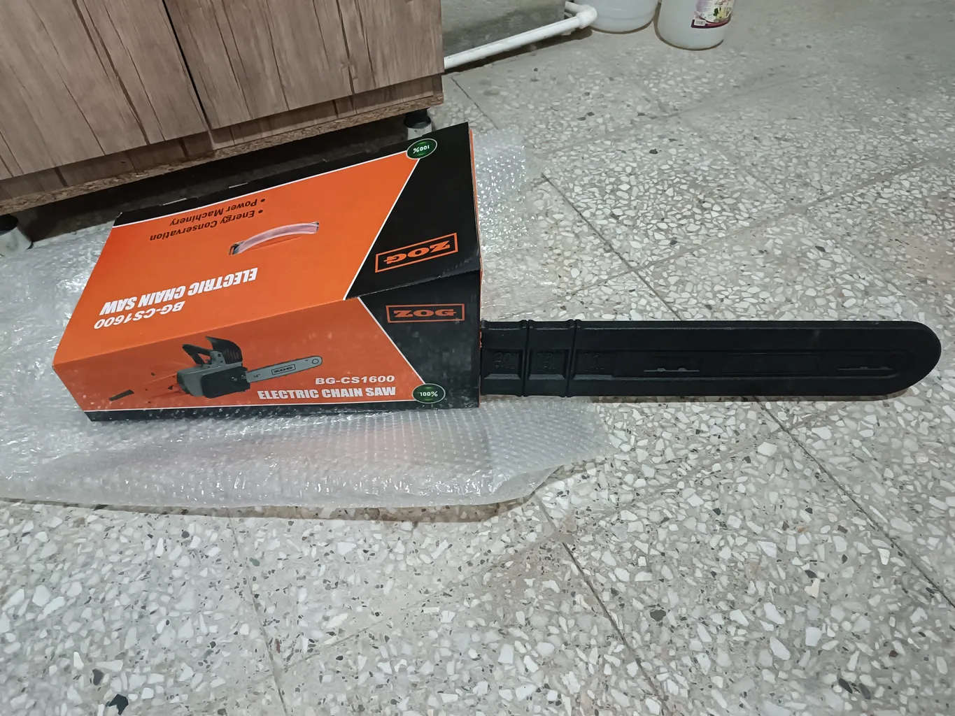 اره زنجیری برقی زاگ مدل BG-CS1600 اره زنجیری برقی زاگ مدل BG-CS1600