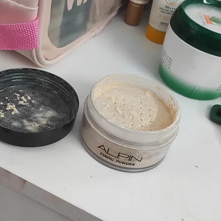 پودر تثبیت کننده آرایش آلپین شماره 01