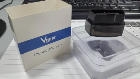 عیب یاب بلوتوثی خودرو مدل ICAR PRO