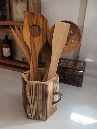 جا قاشقی چوبی آرونی مدل SWORD