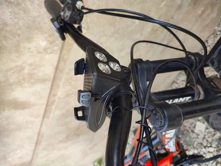 چراغ جلوی دوچرخه مدل 4 کاره 319B-15W