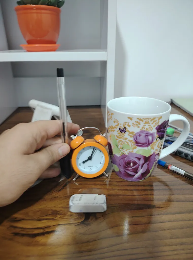 ساعت رومیزی کوارتز مدل 02