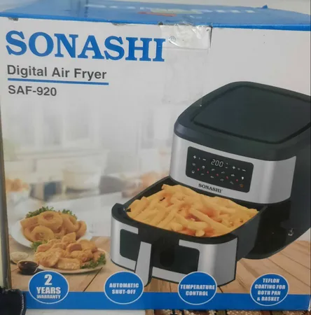 سرخ کن بدون روغن سوناشی مدل SAF-920